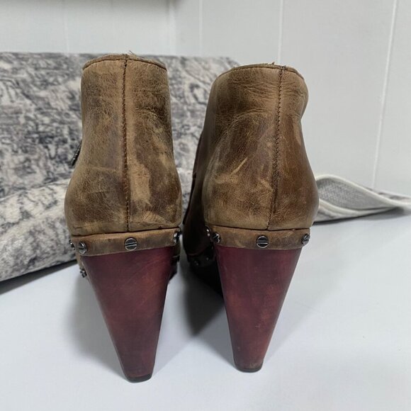 Dr. Scholl's Original Collection Leather Wedge Booties in Brown  Size 7.5 - Picture 5 of 8